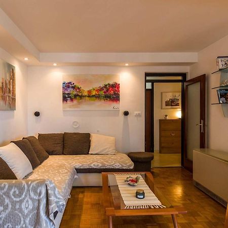 Apartment Many Пула Экстерьер фото